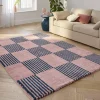 Alfombra interior con motivo damero azul y rosa