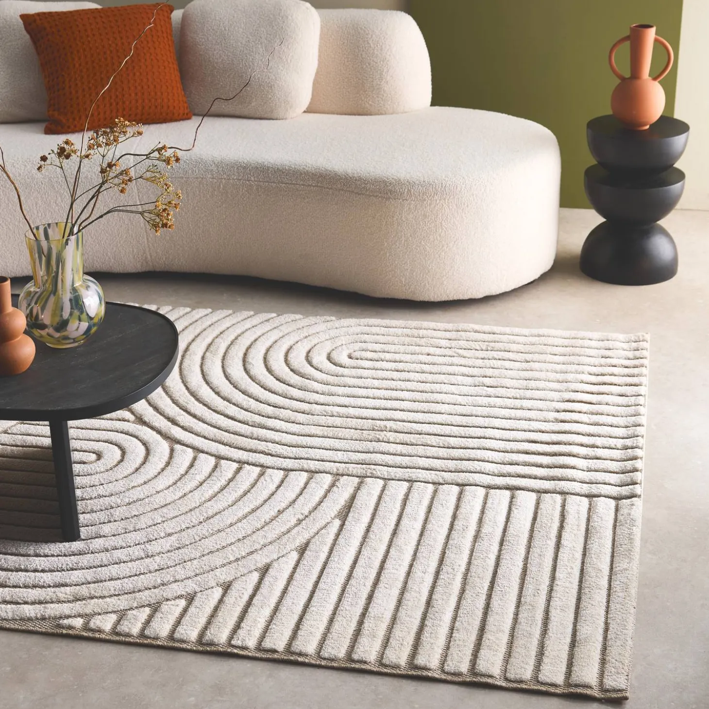 Alfombra interior motivo étnico arcos beige y crema