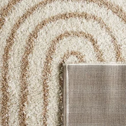 Alfombra interior shaggy con diseños geométricos arco iris beige