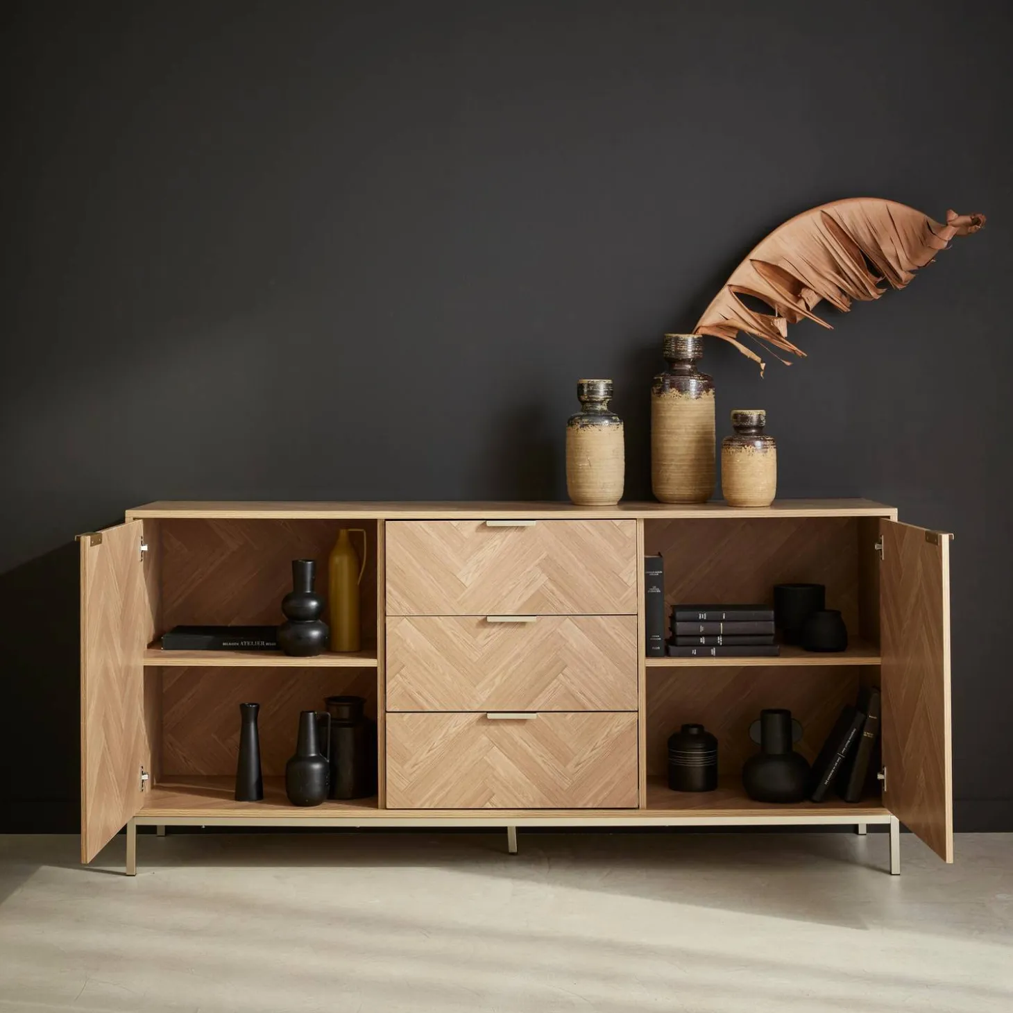 Aparador con efecto espiga de 2 puertas, 160cm