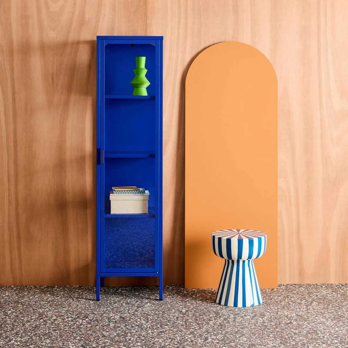 Aparador de acero y vidrio templado con 1 puerta, 160cm