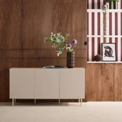 Aparador de metal y decoración de madera 3 puertas, 150cm