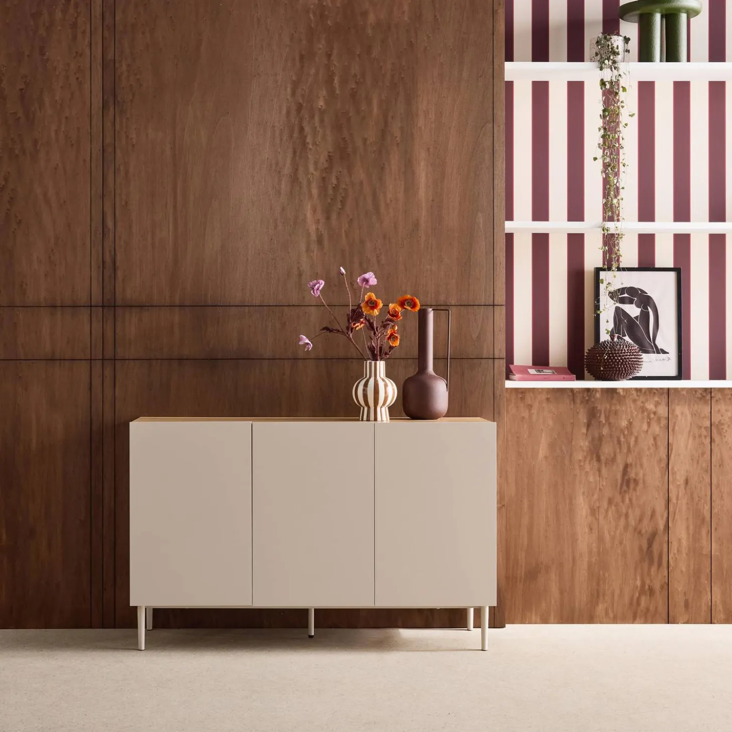 Aparador de metal y decoración de madera 3 puertas 120cm