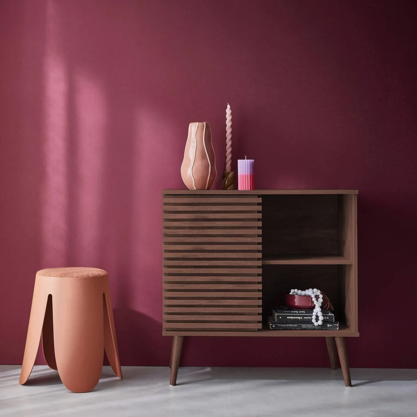Aparador escandinavo con decoración de madera, 80cm