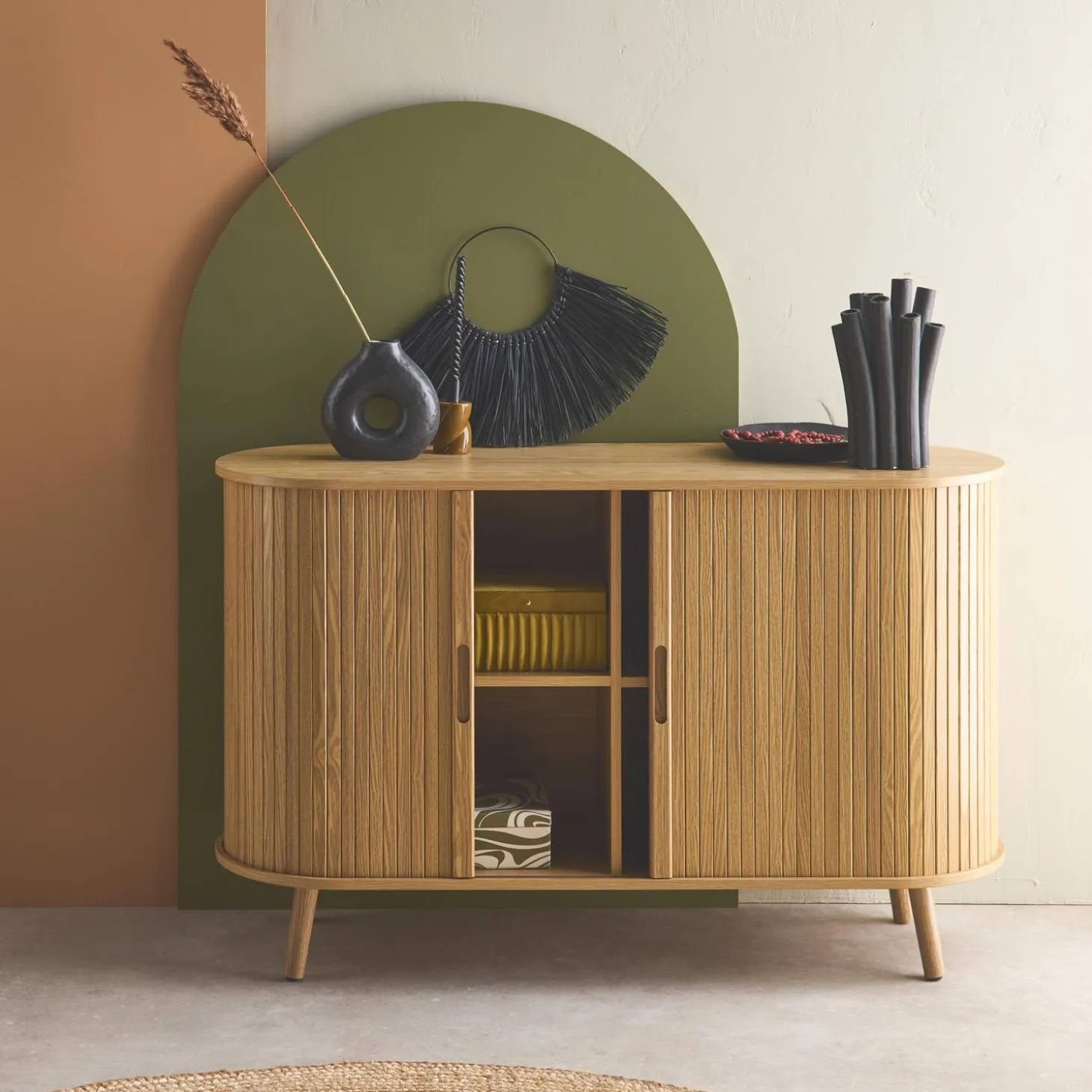 Aparador escandinavo con 2 puertas correderas, 120cm