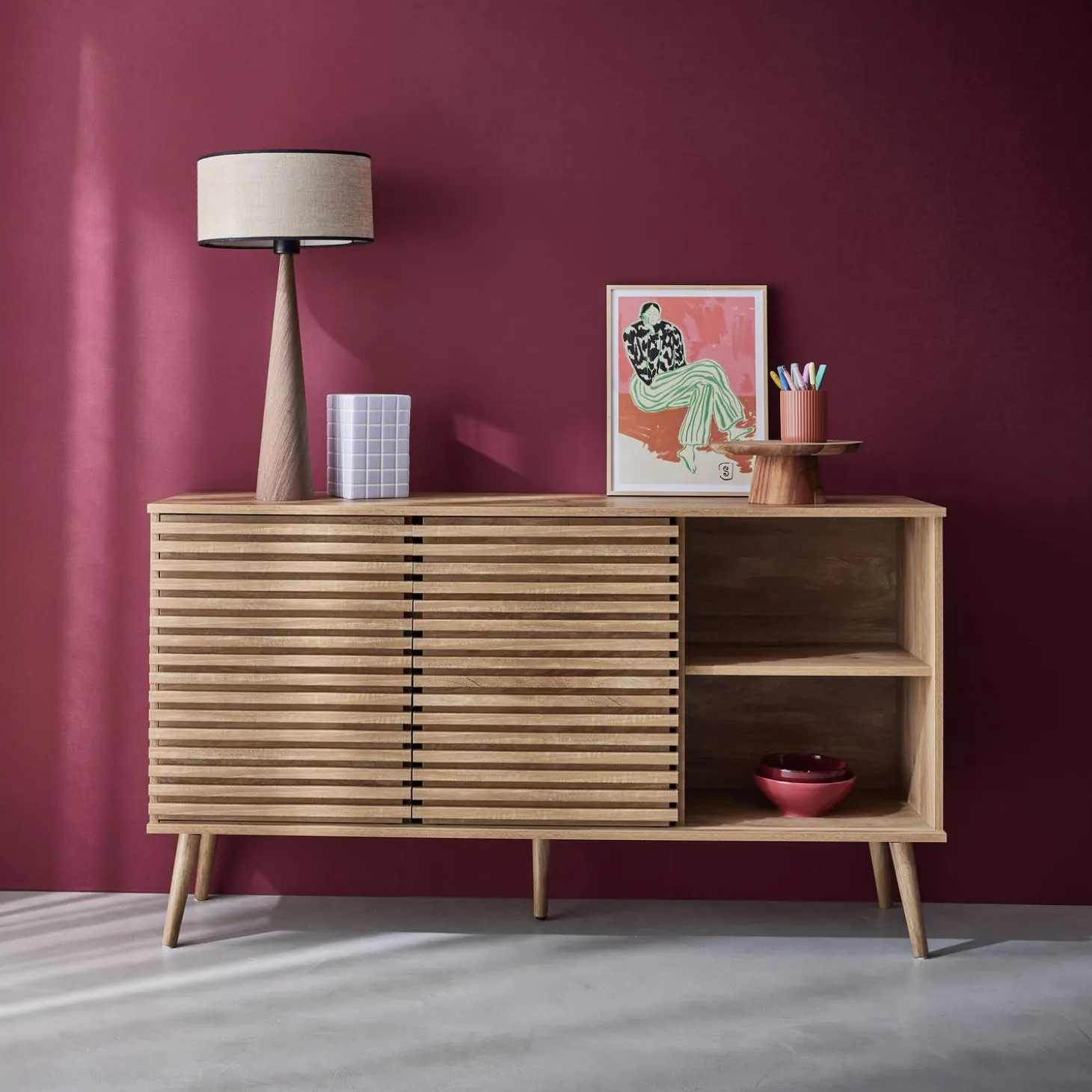 Aparador escandinavo de madera con 2 puertas, 140cm