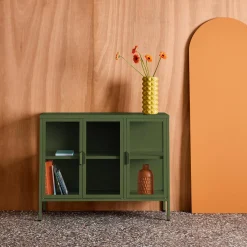 Aparador industrial de metal y vidrio templado 3 puertas, 100cm