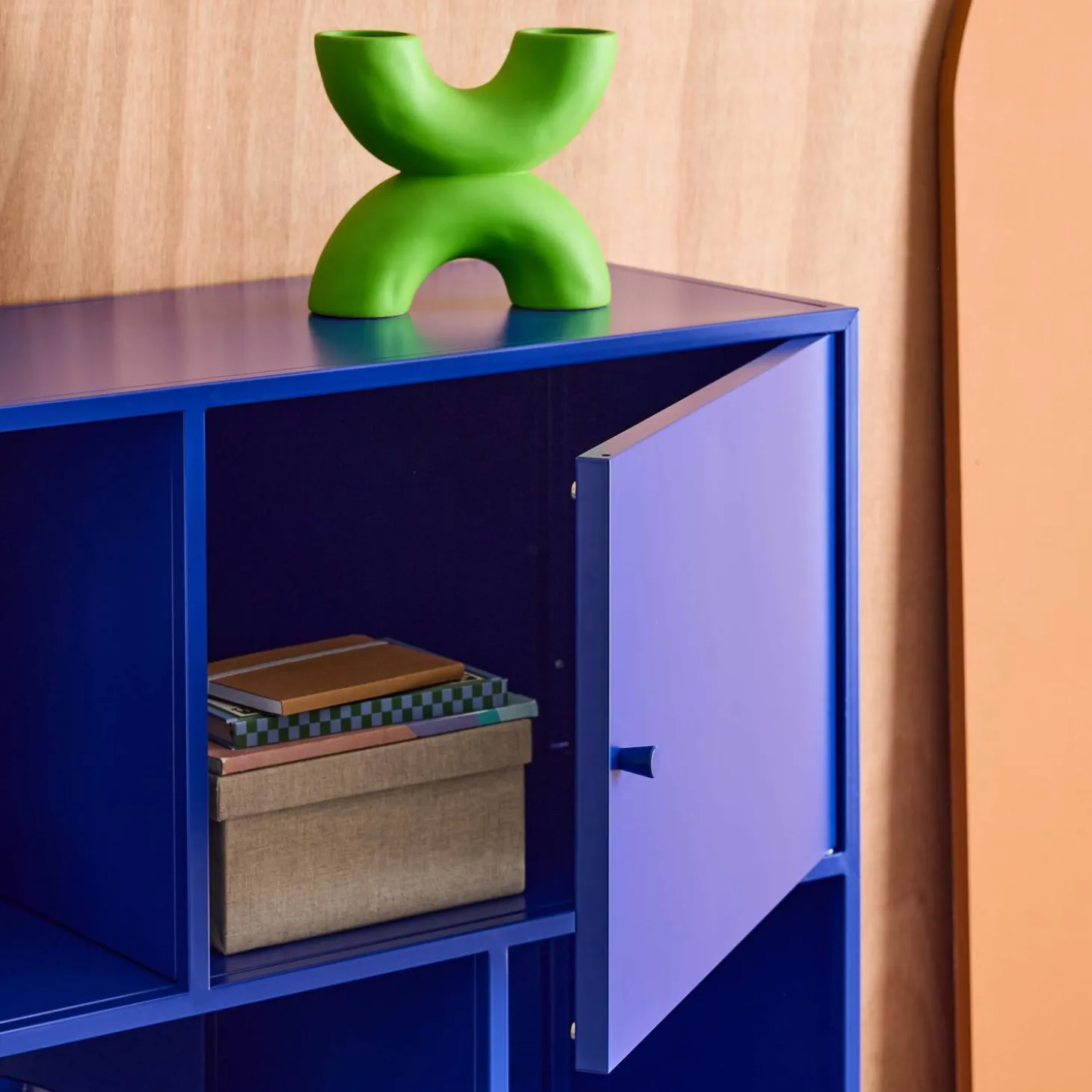Aparador, mueble de almacenamiento industrial de metal con 6 compartimentos
