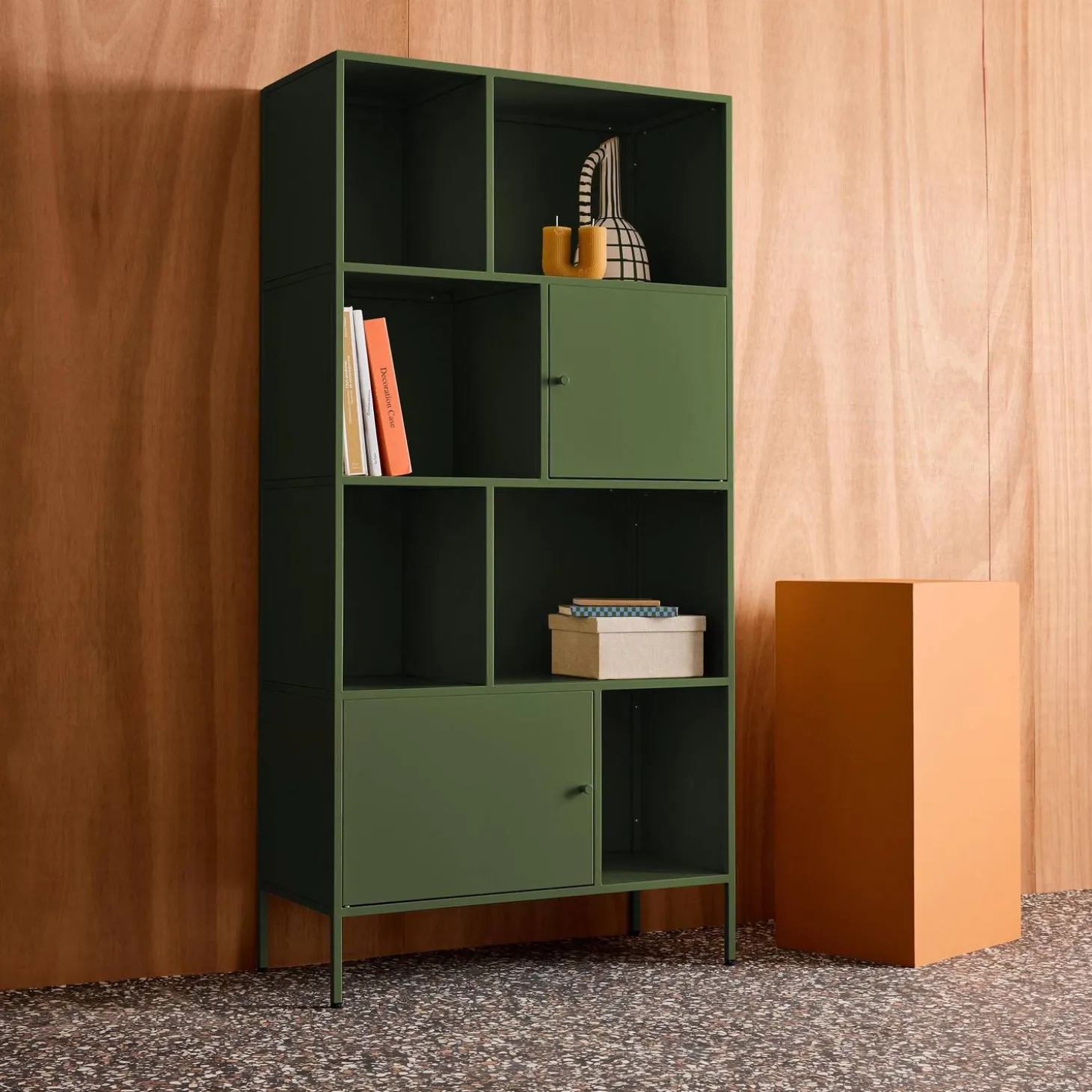 Aparador, mueble de almacenamiento industrial de metal con 8 compartimentos