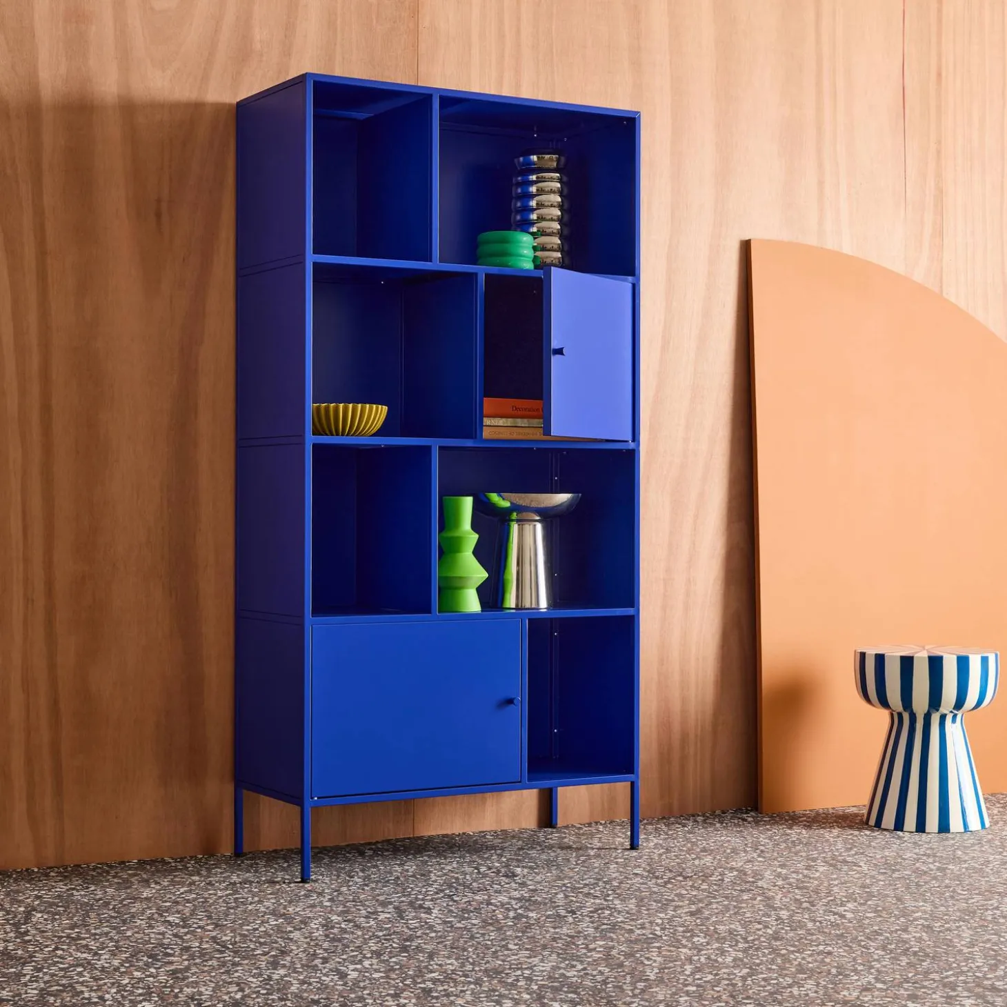 Aparador, mueble de almacenamiento industrial de metal con 8 compartimentos