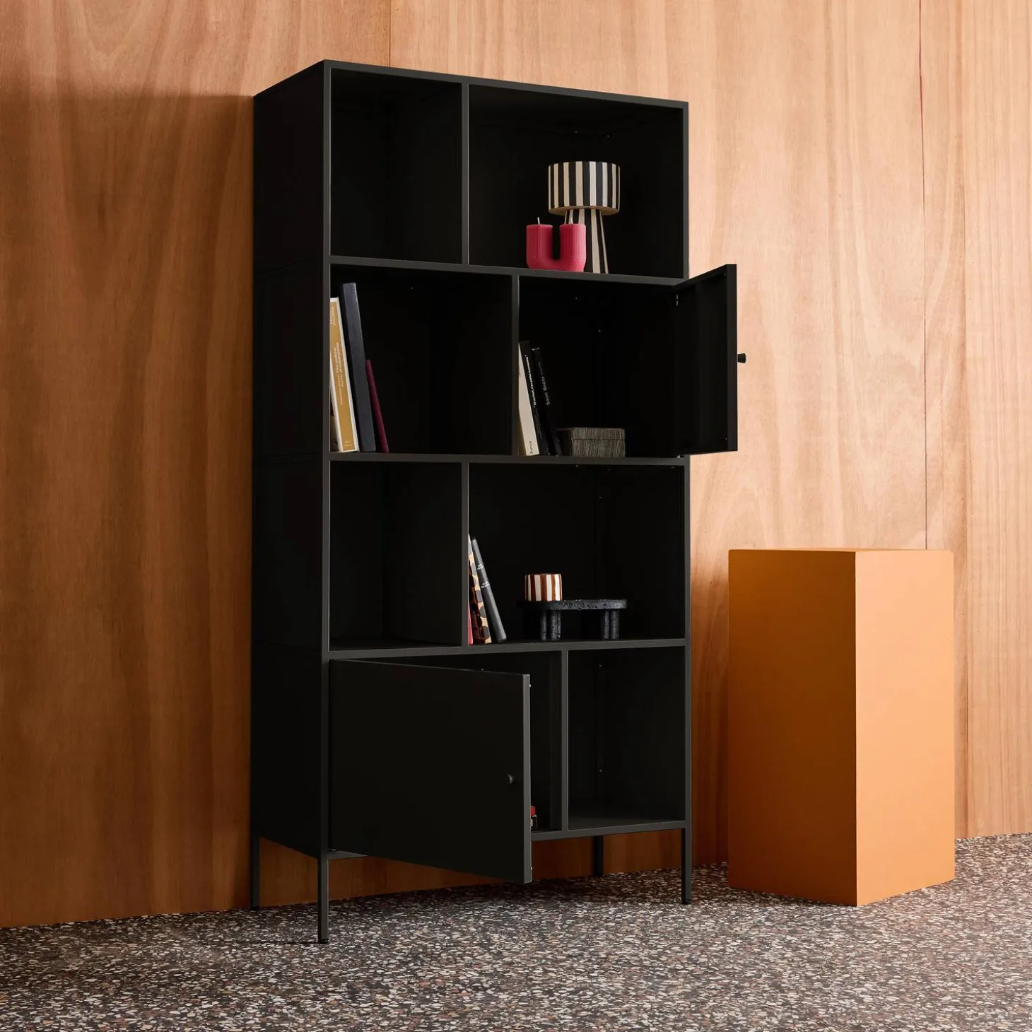 Aparador, mueble de almacenamiento industrial de metal con 8 compartimentos