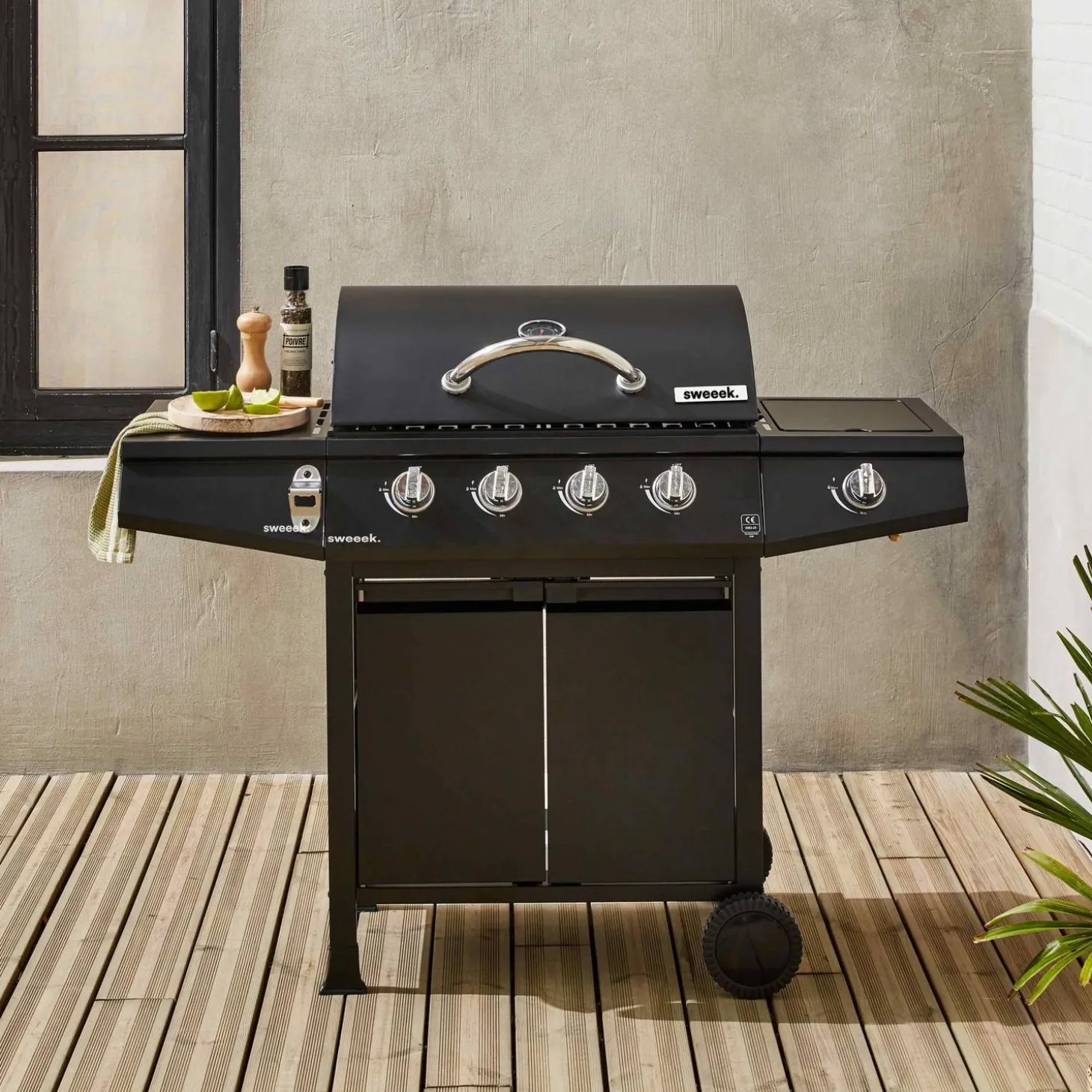 Barbacoa de gas con 4 quemadores + 1 quemador lateral con ruedas, estantes, termómetro y funda