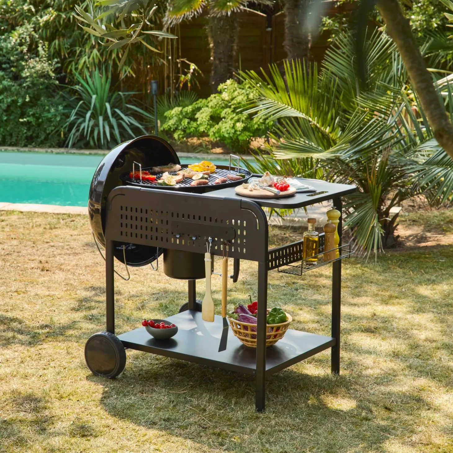 Barbacoa redonda de carbón de acero esmaltado con carrito, Ø53cm