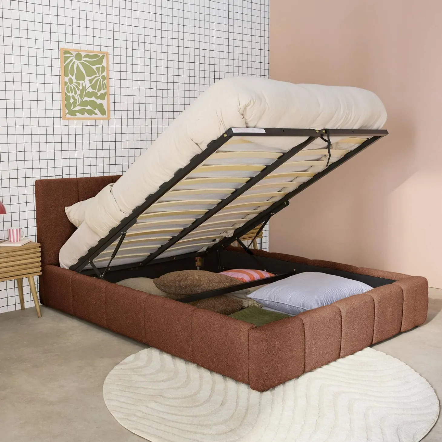 Cama baúl con somier a láminas y cabecero 140cm, acabado en borreguito