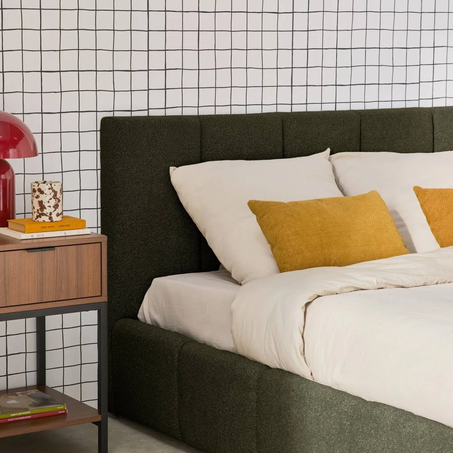 Cama baúl con somier a láminas y cabecero 140cm, acabado en borreguito