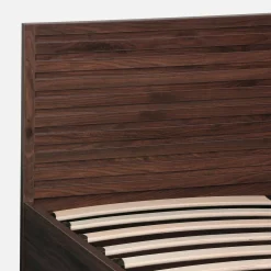 Cama con cajón, somier de láminas y cabecero 140x190cm decoración madera