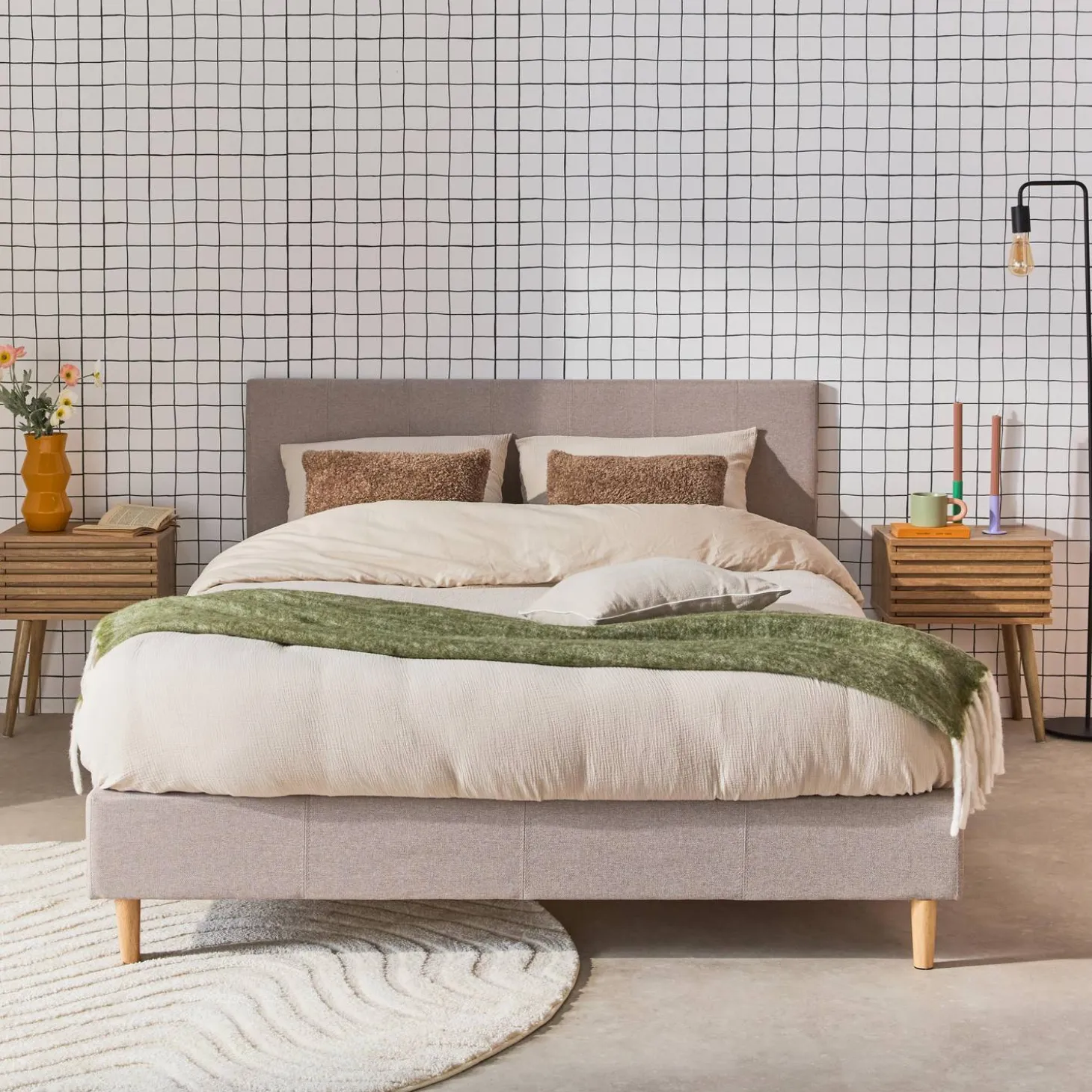 Cama con somier y cabecero 140x190cm, acabado en tela