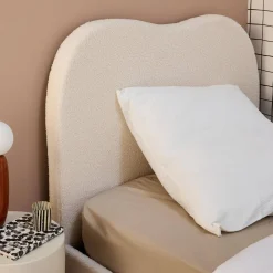 Cama con somier y cabecero, acabado borreguito