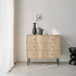 Cómoda con decoración de madera acanalada, 3 cajones