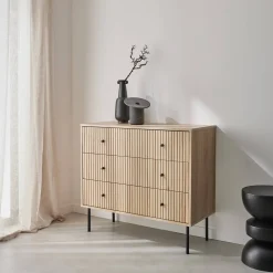 Cómoda con decoración de madera acanalada, 3 cajones