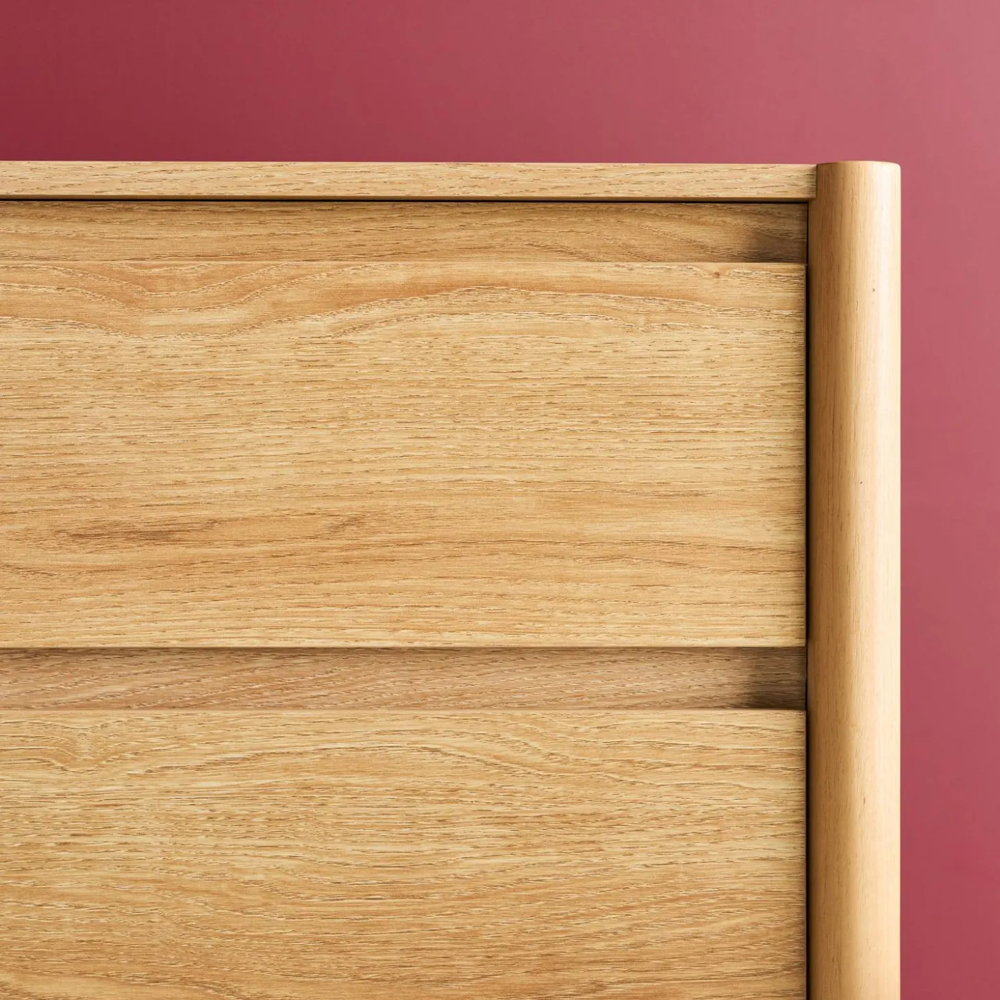 Cómoda con decoración de madera, 6 cajones