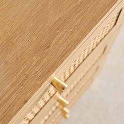 Cómoda con decoración de madera y mimbre, 4 cajones