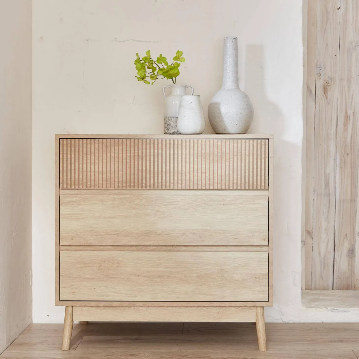 Cómoda con efecto madera, 3 cajones