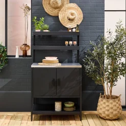 Cocina exterior de acero con 2 estanterías colgantes y 2 puertas, 80cm