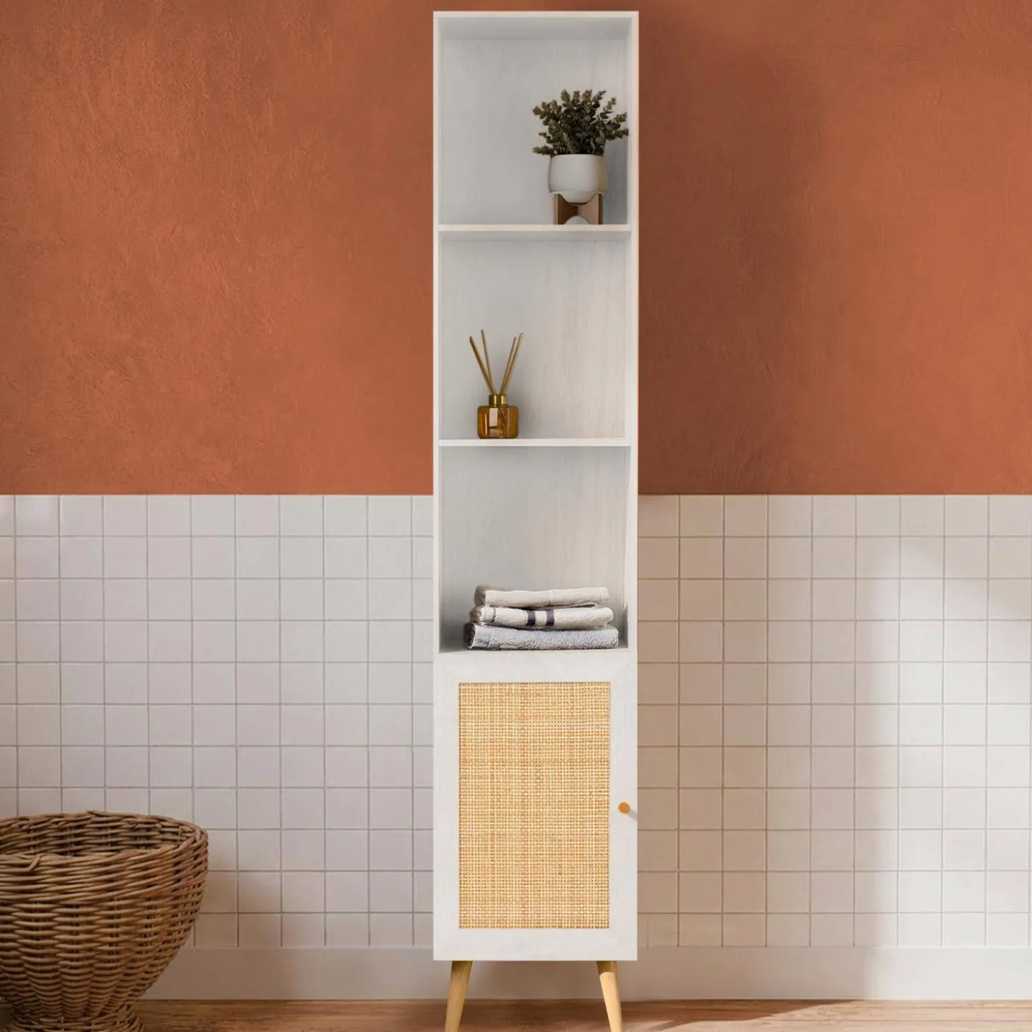 Columna de almacenamiento para cuarto de baño
