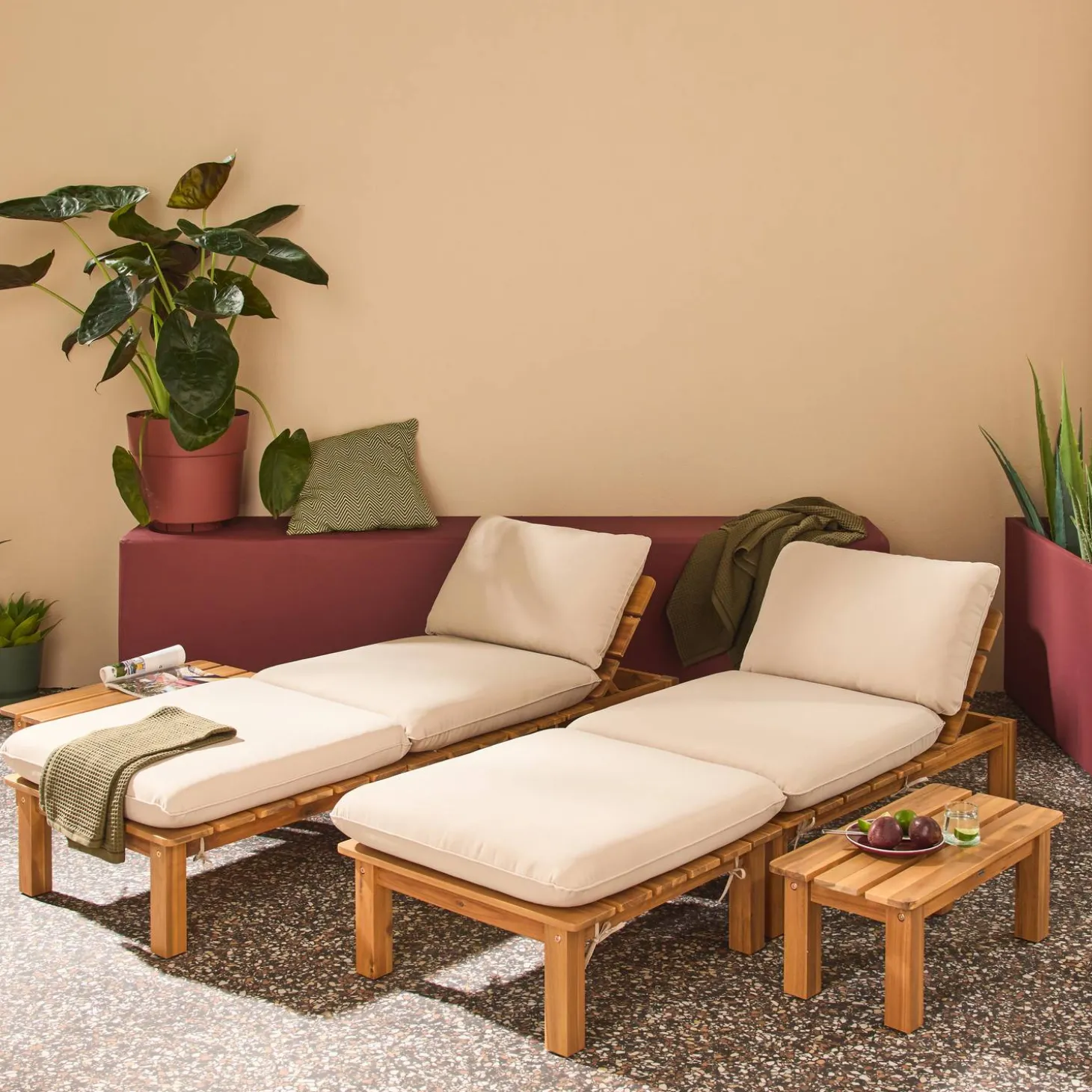Conjunto de tumbonas modular de madera de acacia multiposición con mesas, set de 2