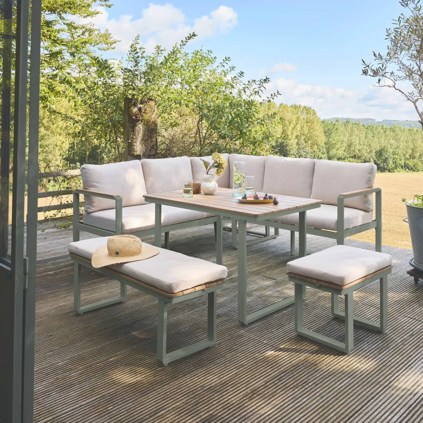 Conjunto de jardín en madera de acacia y aluminio de 8 plazas