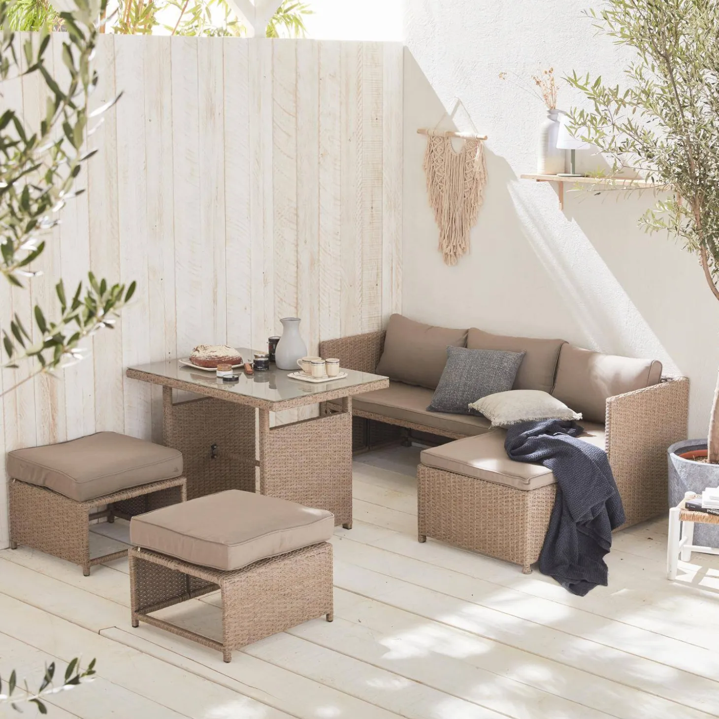 Conjunto de jardín en resina trenzada con mesa, 6 plazas