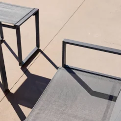 Conjunto de mesa de jardín encastrable, 4 plazas