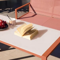 Conjunto de mesa de jardín encastrable, 4 plazas