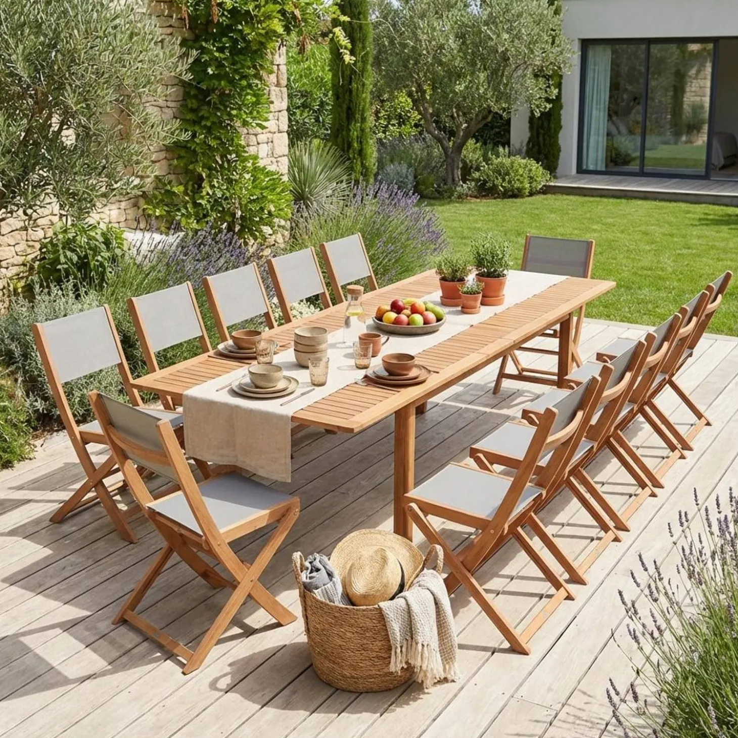 Conjunto mesa de jardín extensible de madera de eucalipto con 12 sillas