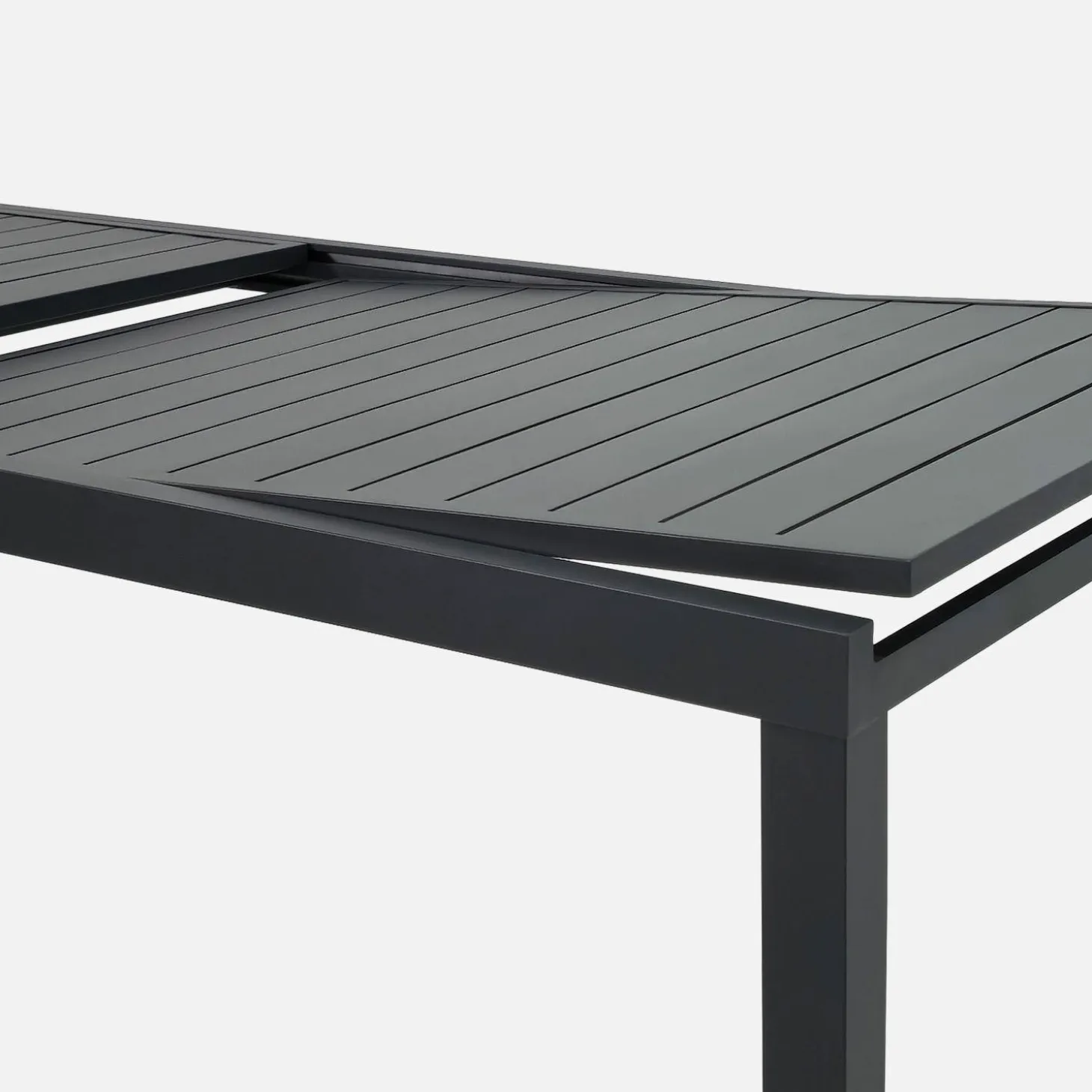 Conjunto mesa de jardín extensible de aluminio con 10 sillas
