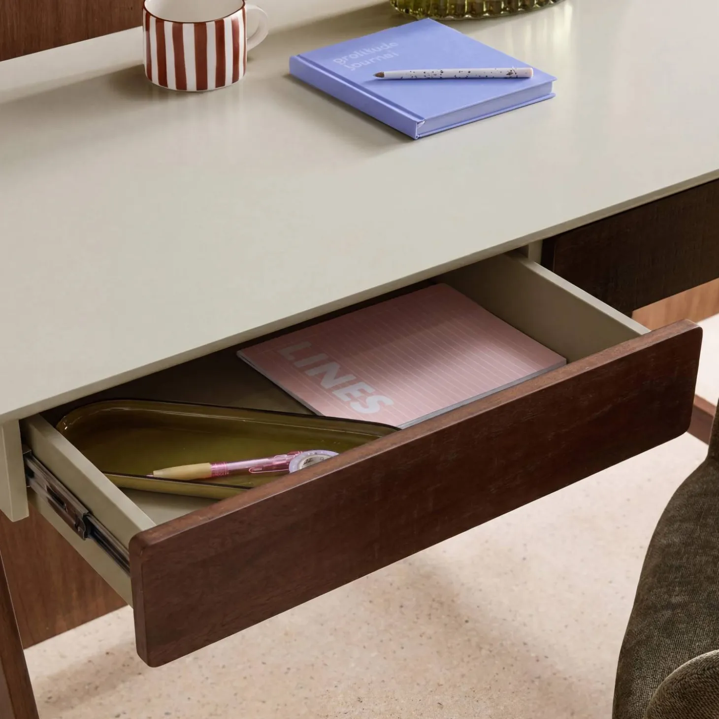 Escritorio decorativo de madera con 2 cajones, 120cm