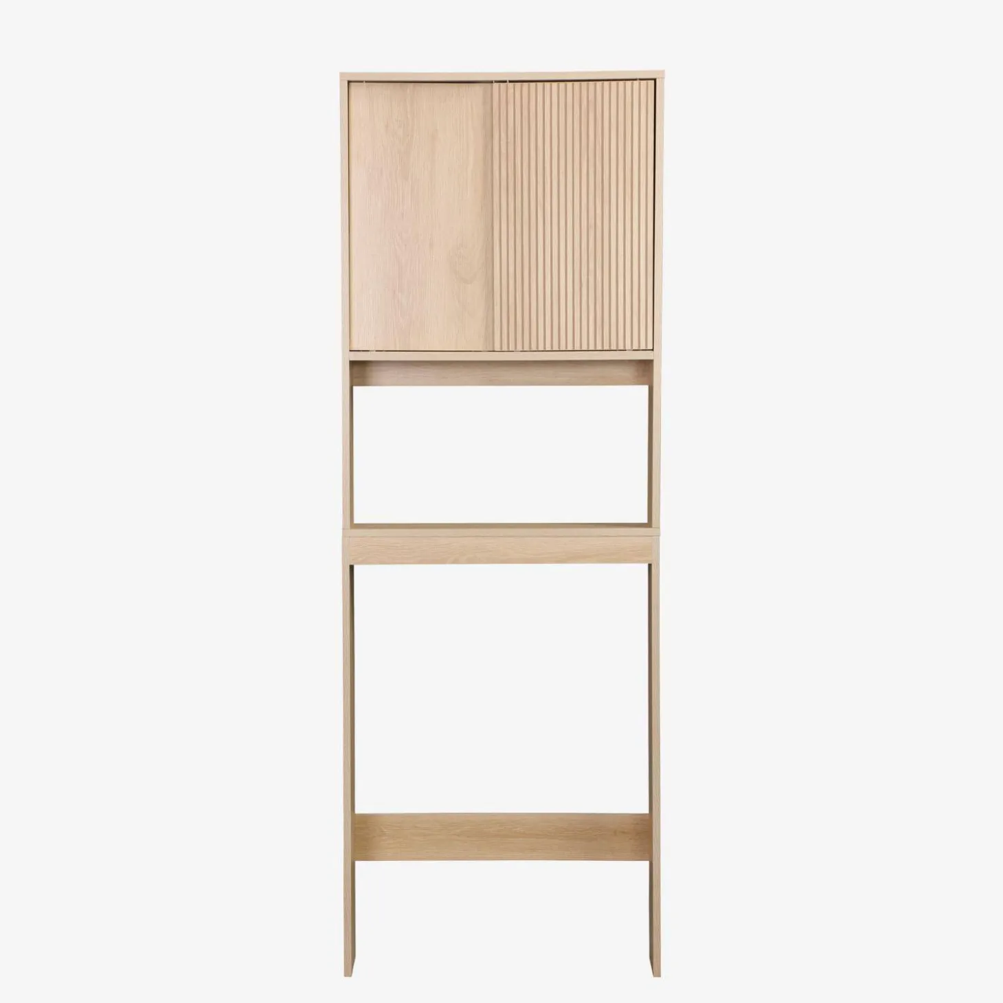 Estantería / Mueble WC escandinavo decorado en madera