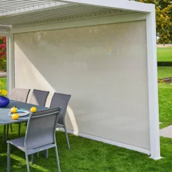 Estor lateral enrollable de aluminio y textileno para pérgola bioclimática, 4m