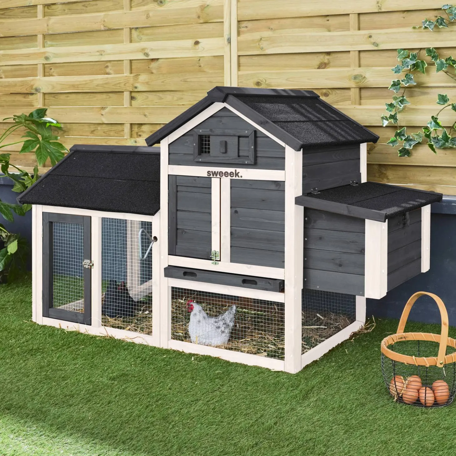 Gallinero de madera con corral para 3 gallinas