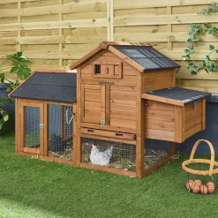 Gallinero de madera con corral para 3 gallinas