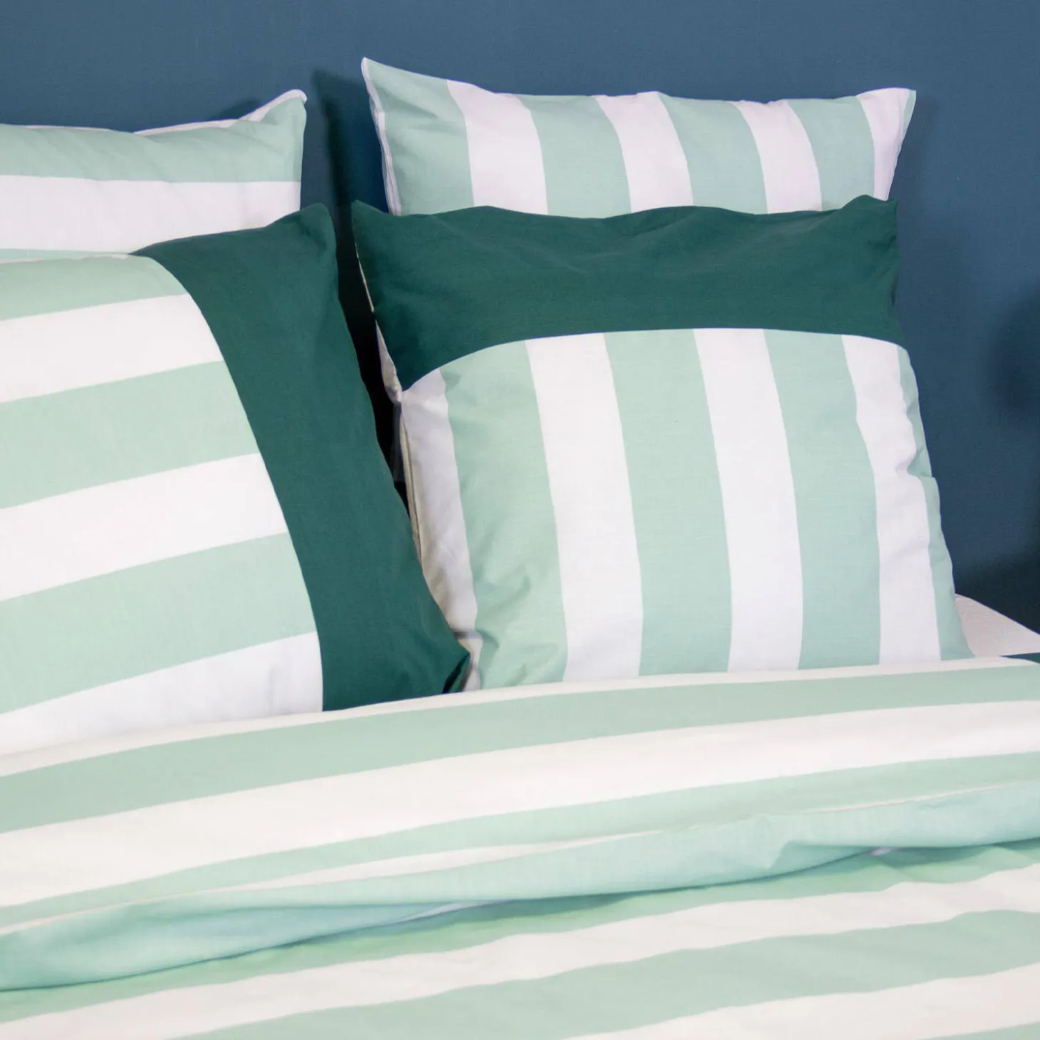 Juego de cama de algodón con estampado de rayas, 2 plazas, blanco y verde