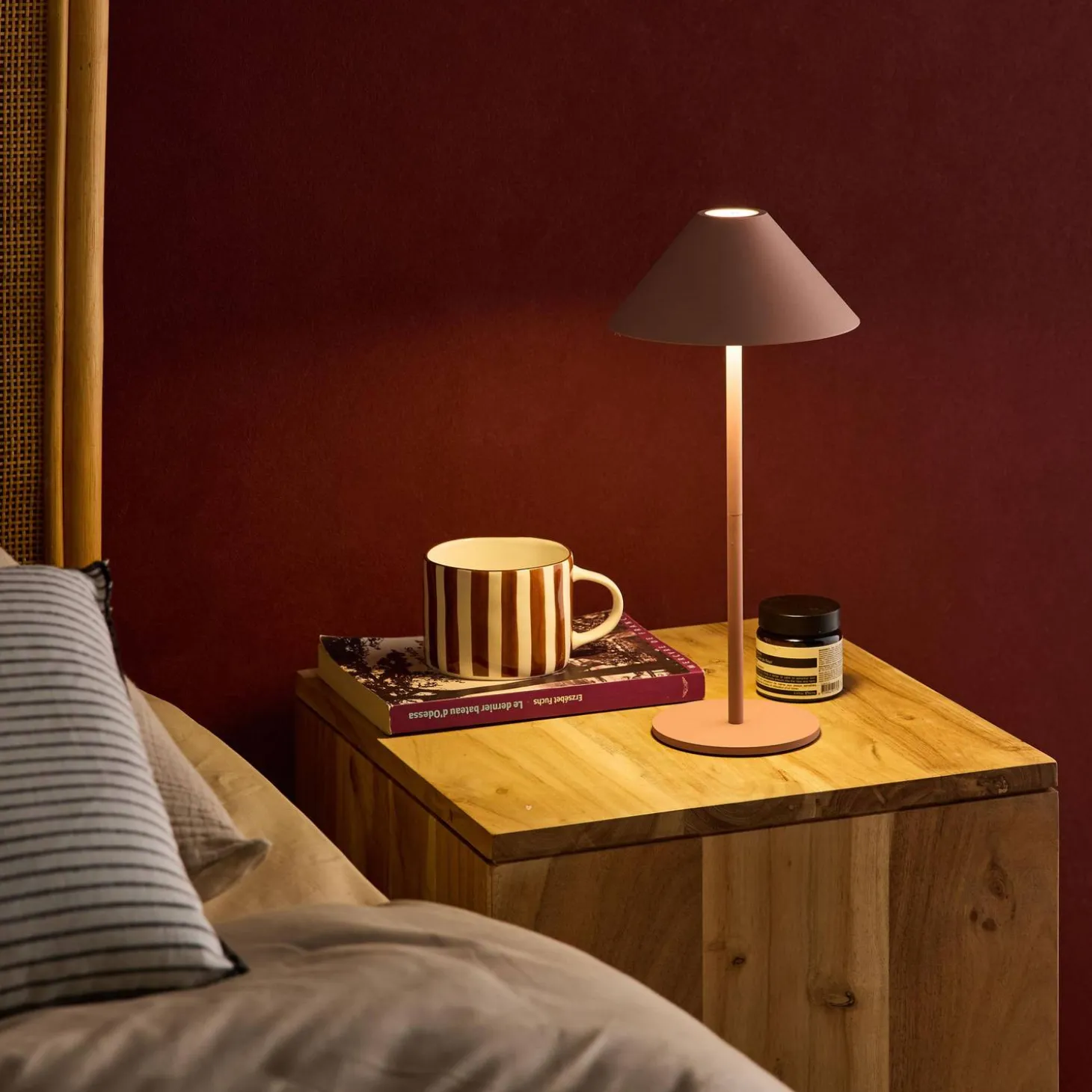 Lámpara de mesa interior/exterior LED inalámbrica, H32cm