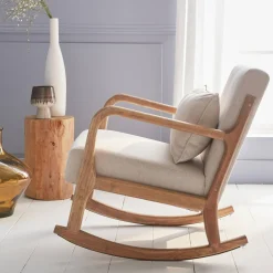 Mecedora estilo escandinavo de madera y tela