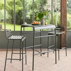 Mesa alta de jardín acero + 2 sillas