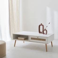 Mesa de centro estilo escandinavo de caña