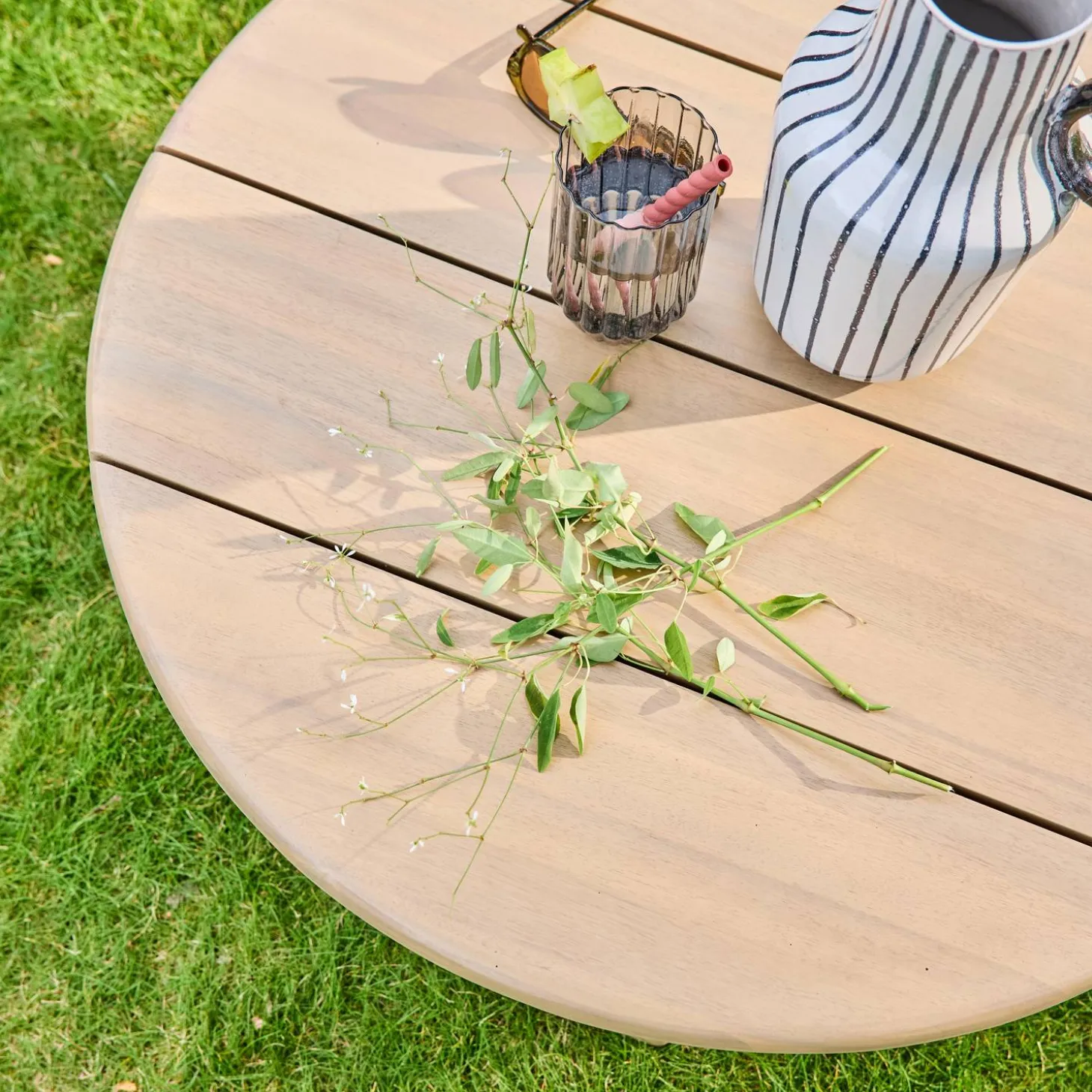 Mesa de centro para jardín redonda de madera de acacia, 70cm