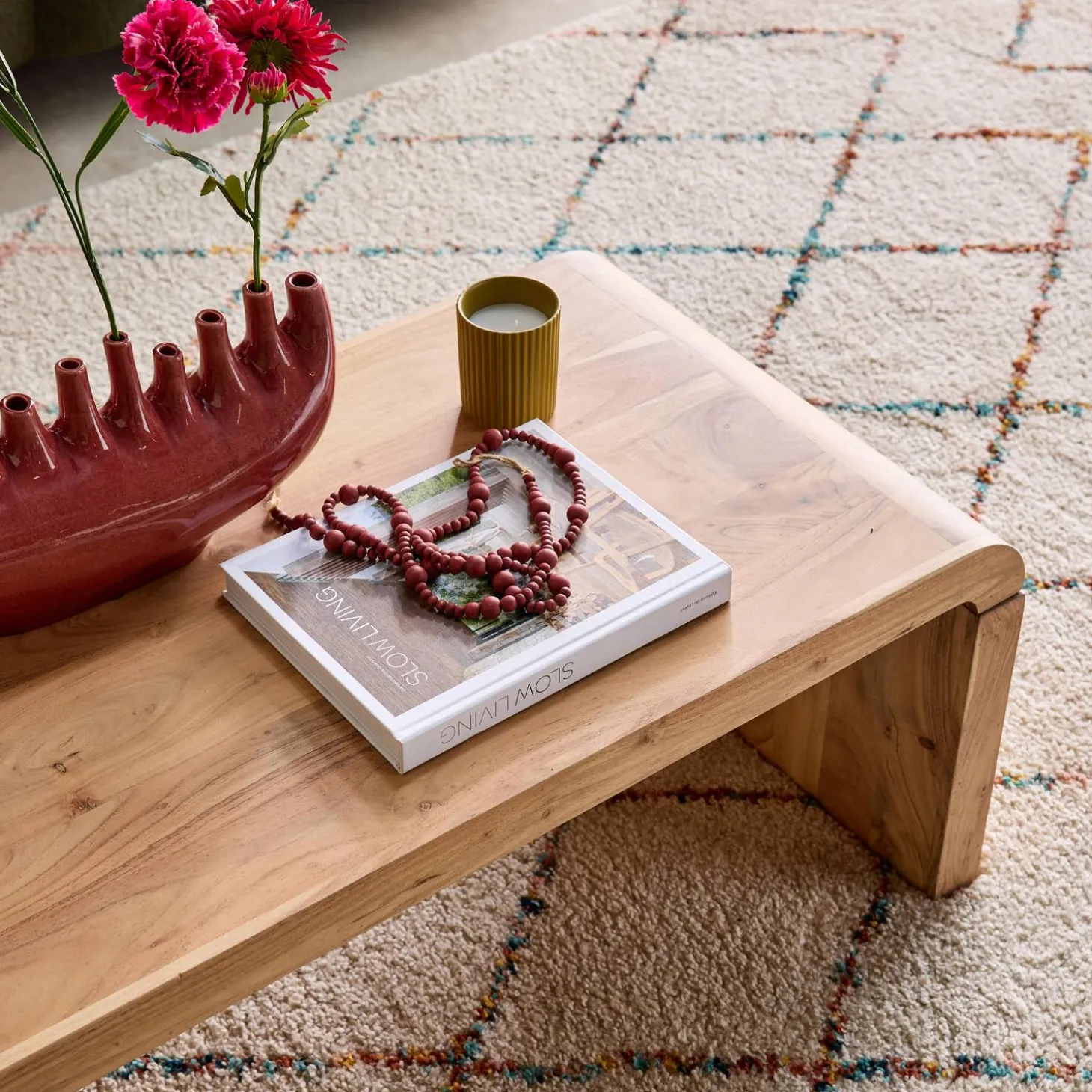 Mesa de centro rectangular de madera maciza de acacia