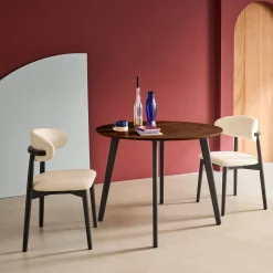 Mesa de comedor redonda efecto madera con patas de metal negro, 4 plazas