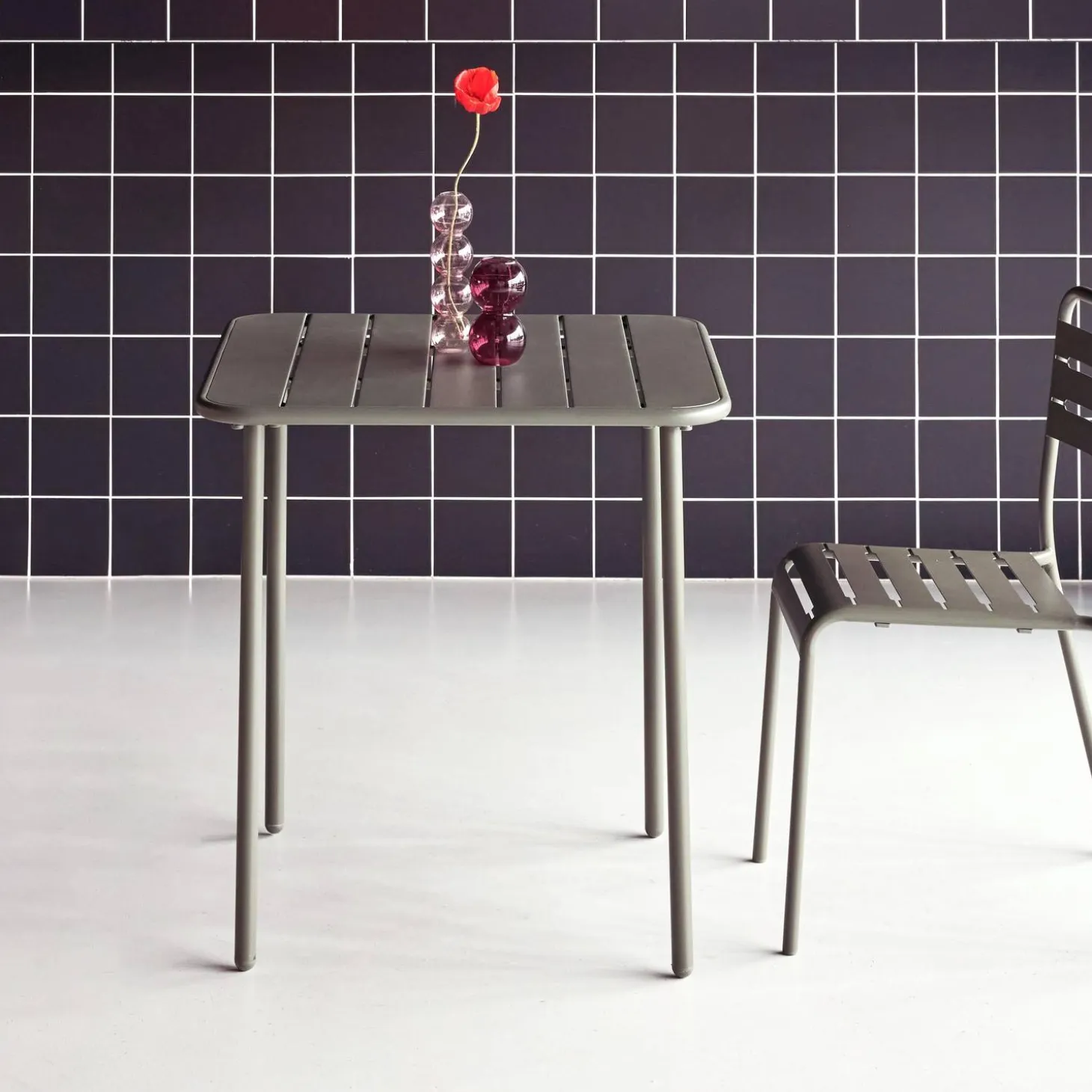 Mesa de jardín bistró de acero, 2 plazas, 70cm